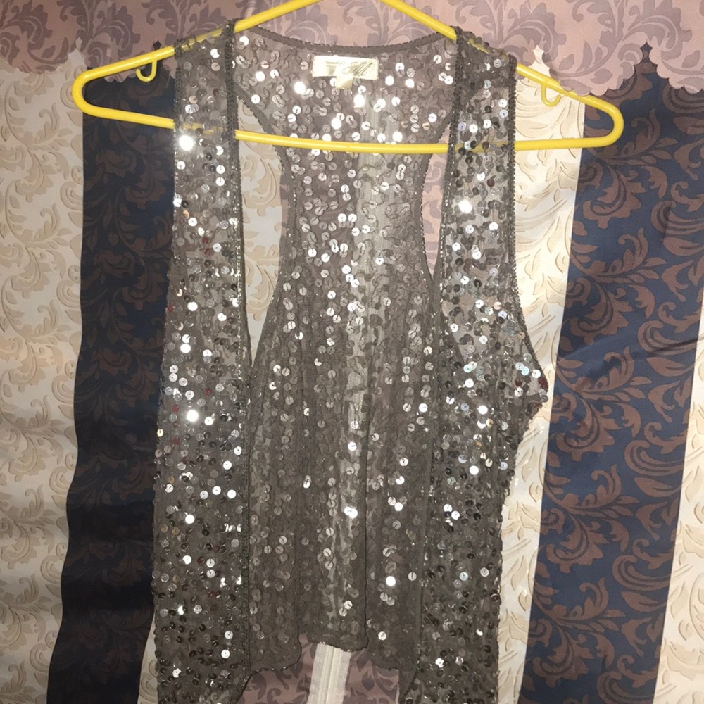 Sequence vest size S
